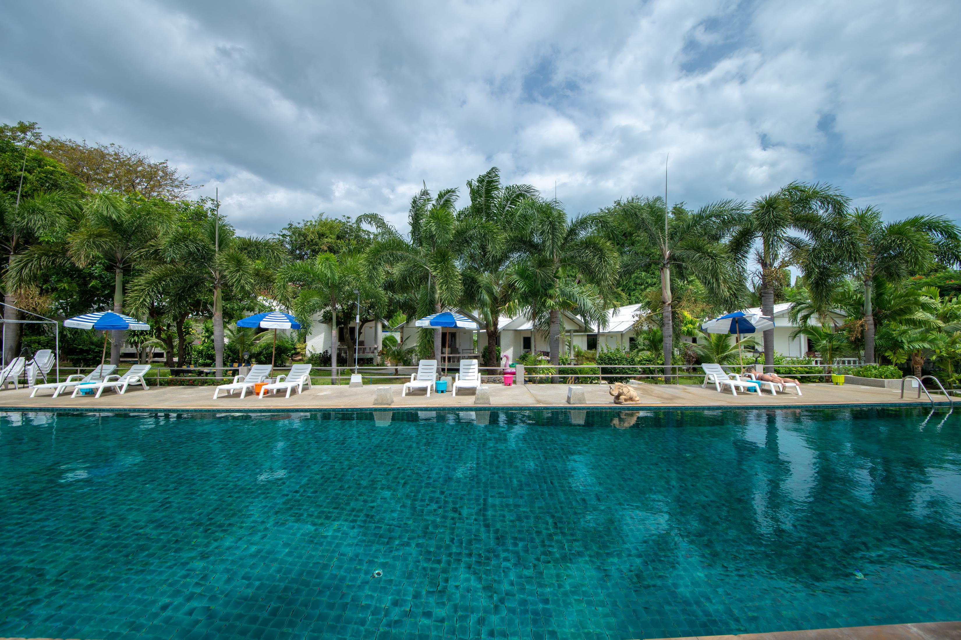 Bay Beach Resort Choeng Mon Экстерьер фото