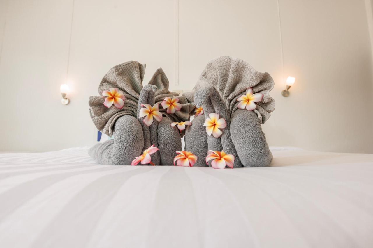 Bay Beach Resort Choeng Mon Экстерьер фото