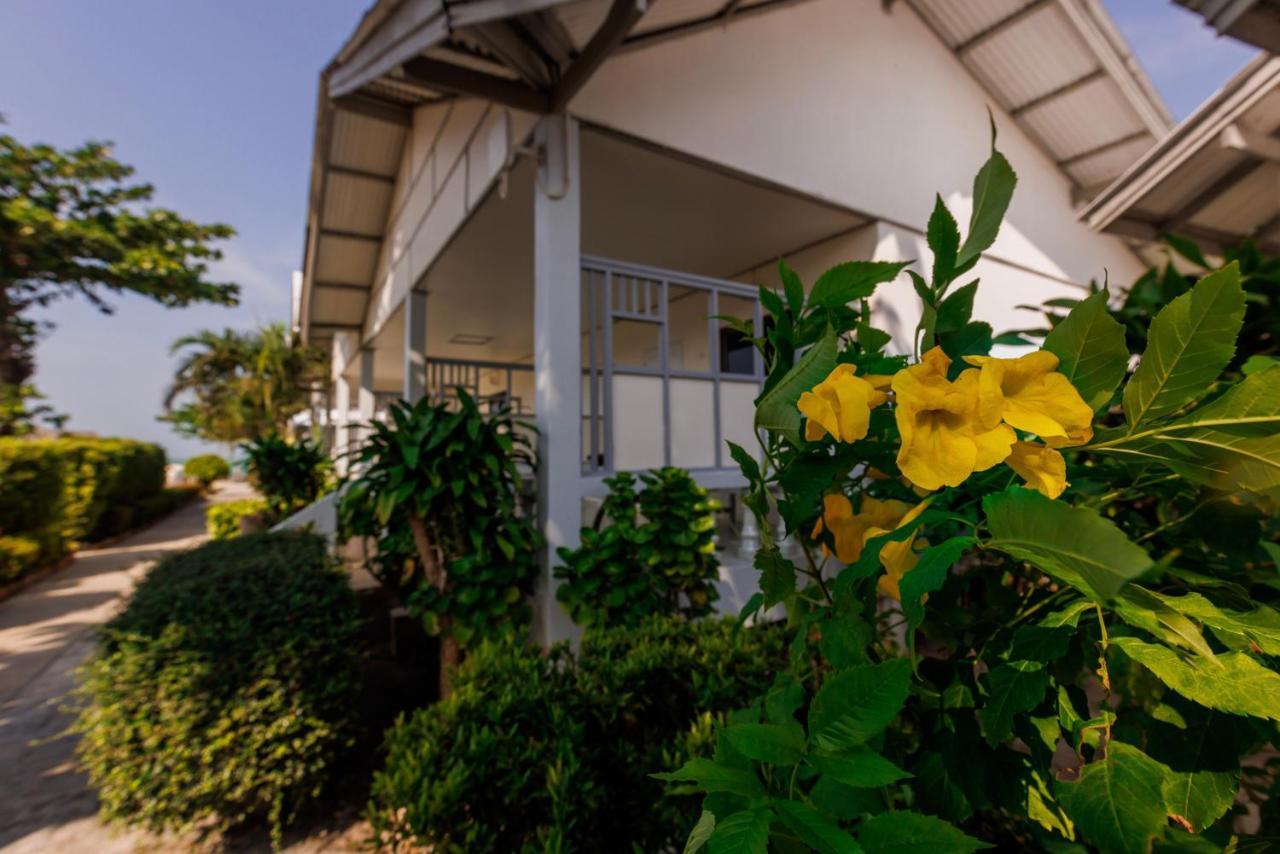Bay Beach Resort Choeng Mon Экстерьер фото