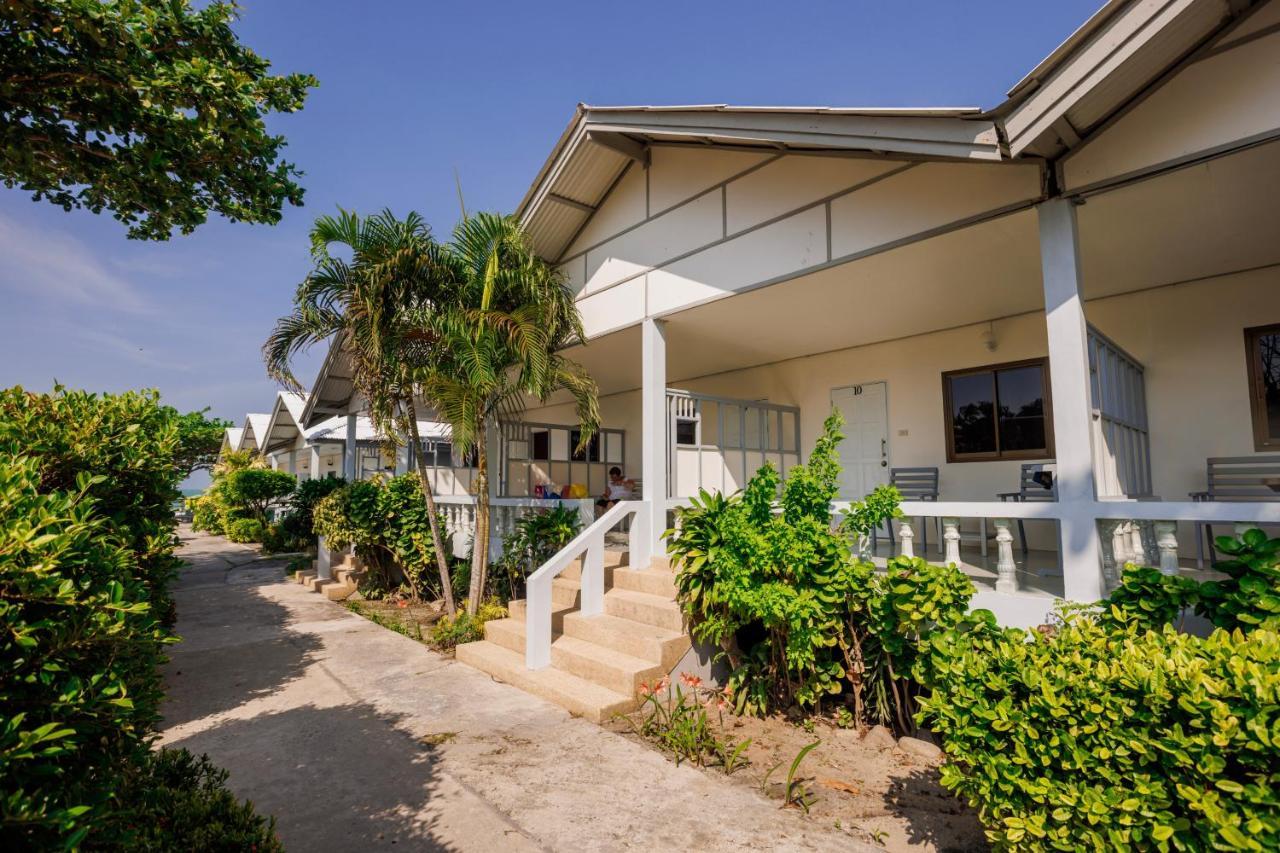 Bay Beach Resort Choeng Mon Экстерьер фото
